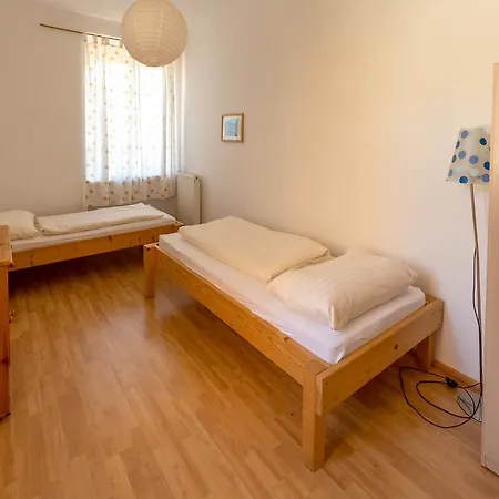 斯珀尔伯格飞度酒店