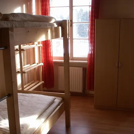 斯珀尔伯格飞度酒店